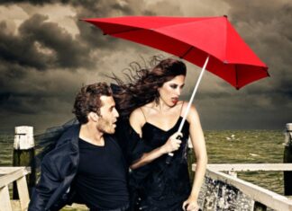 S barevným deštníkem bude podzim veselejší