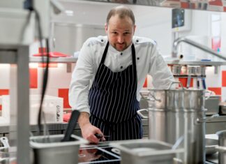 Šéfkuchař Veltruský: V první řadě je důležité, jak jídlo chutná, a pak jak vypadá