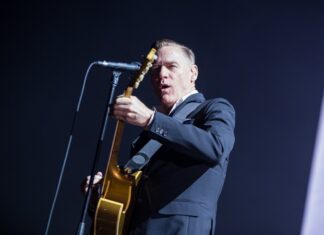 Ostravo, těš se! Bryan Adams se vrací do Česka