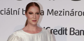 Syrová hra o sexuálním zneužití dětí: LOLitky odkrývají drsnou pravdu o predátorech Nikol hraje jednu z postav zneužívaných dívek.