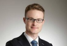 Advokát Pavel Zuska z advokátní kanceláře Artes Legal.