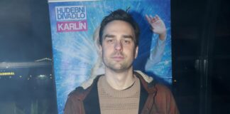 Ondřej Rychlý: Doma vládnou youtubeři. A někdy je televize raději „rozbitá“ Herec Ondřej Rychlý hraje v muzikálu Ledové království.