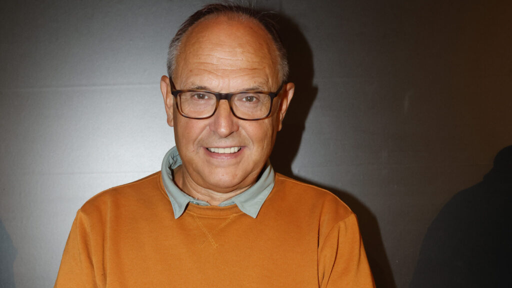 Kvůli roli si napsal tahák na zem. Herec Pavel Kikinčuk o zákulisí muzikálu Andělé