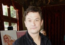 Herec Tomáš Měcháček rád kutí.