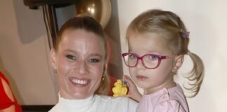 Otevřeně o strachu, síle a naději: Zpěvačka Míša Štiková promluvila o nemocné dceři