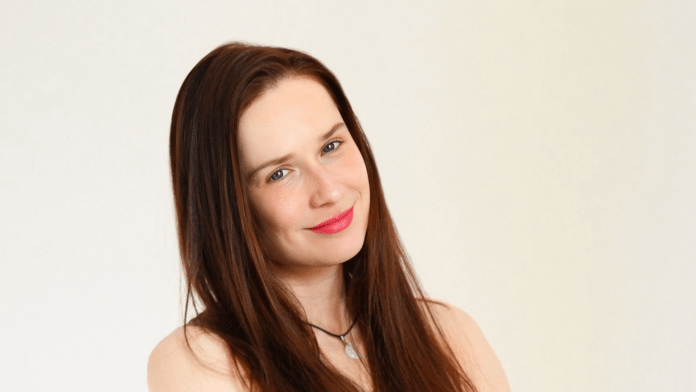 Lektorka jógy Hana Pekhart Cukrová.