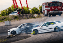 Milovníci driftu se mohou těšit na pořádnou zábavu.