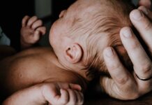 Odstáté uši se dají řešit i bez operace.