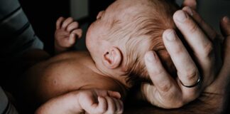 Odstáté uši se dají řešit i bez operace.