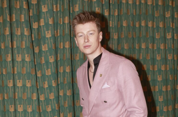 V dobrém i zlém. Zpěvák Adam Mišík o věrnosti Spartě i rivalitě se Slavií Zpěvák Adam Mišík fandí fotbalové Spartě.