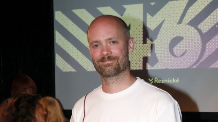 Herec Jiří Hájek inscenuje v nové hře Ex.