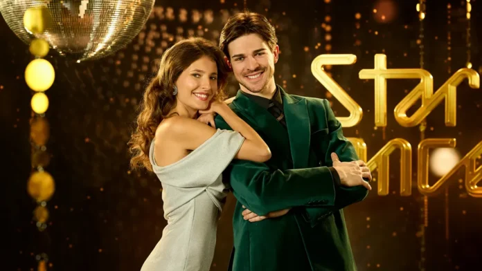 Herečka Sara Sandeva se svým tanečním partnerem.