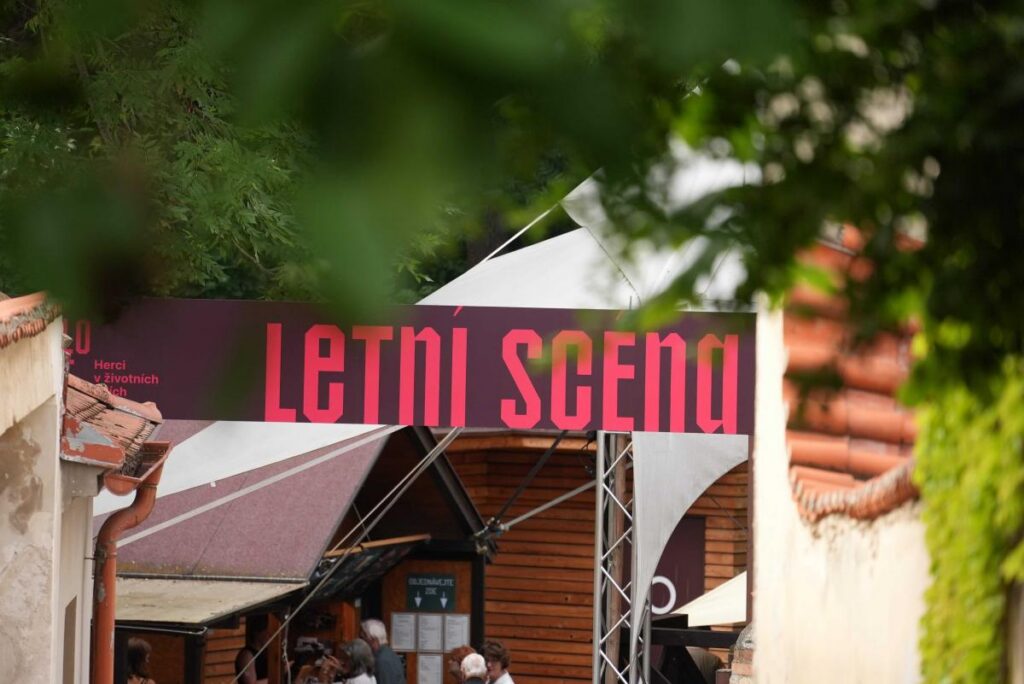 Letní scéna Divadla Ungelt nabídne divadelní western s Dvořákem i psychothriller s Chýlkovou