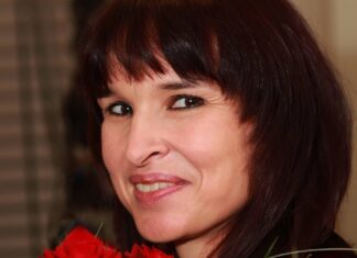 Spisovatelka zemřela rukou exmanžela.