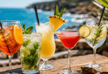Letní míchané drinky umí překvapit. V čem jsou během teplého počasí zrádné? Letní drinky dokážou být zrádné.