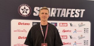Bývalý fotbalista Bořek Dočkal se dal na podnikání.
