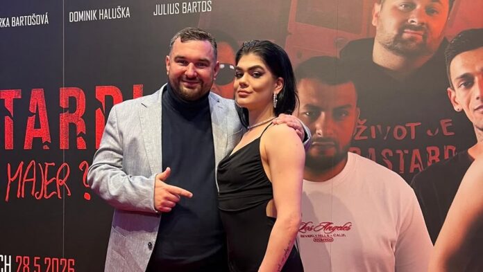 Režisér Tomáš Magnusek na premiéře svého nového filmu.