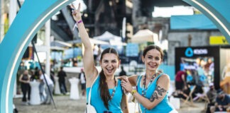 Dopřejte si na Colours of Ostrava pauzu plnou zážitků v IQOS zóně