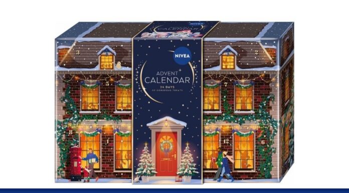 NIVEA Adventní kalendář plný péče a beauty doplňků